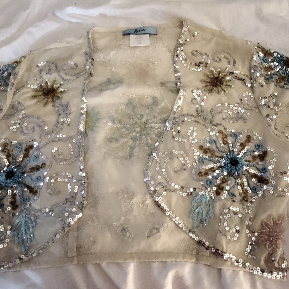 Over blouse jacket/shawl by Marciano Size M